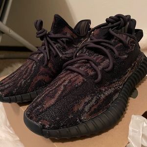 Yeezy Boost 350 V2 GW3774 size 6 1/2